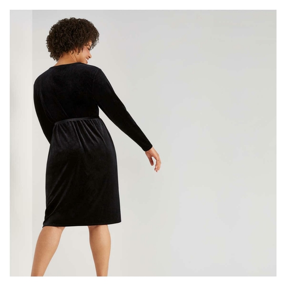 Plus size wrap velvet dress 1X - Picture 2 of 4